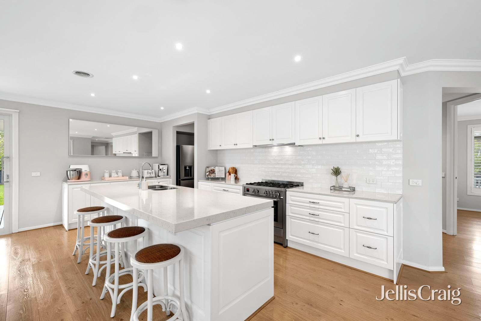 5/1871 Mount Macedon Road, Woodend image 6