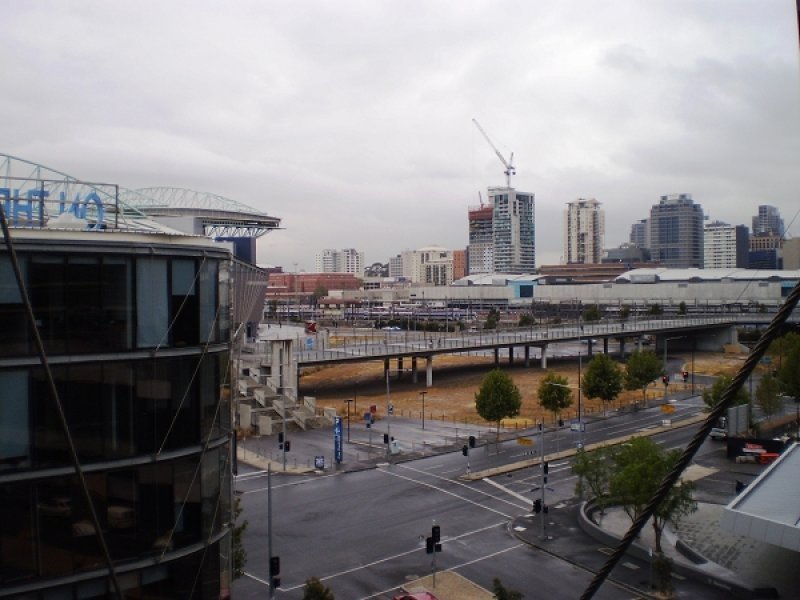 518/767 Bourke Street, Docklands image 7