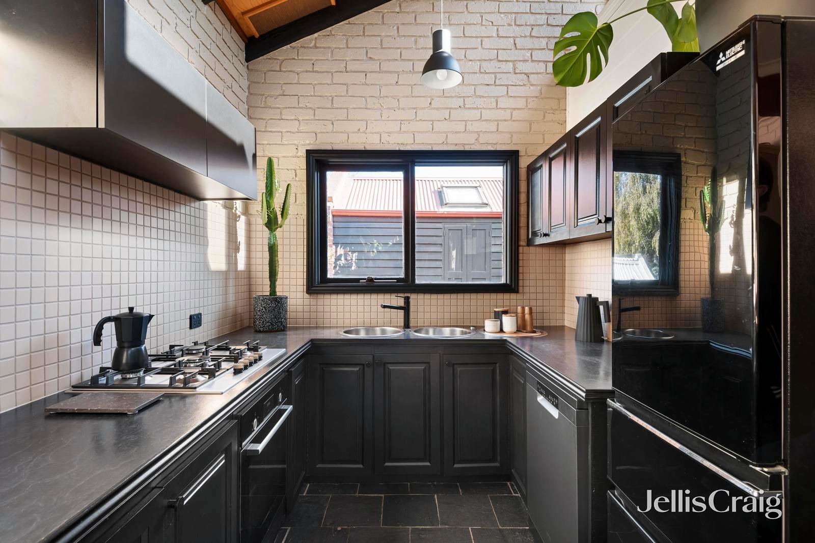 519 Brunswick Street, Fitzroy North image 6