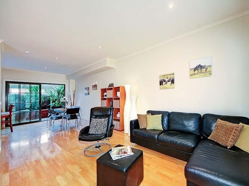 5/19 Earls Court, Wantirna South image 4
