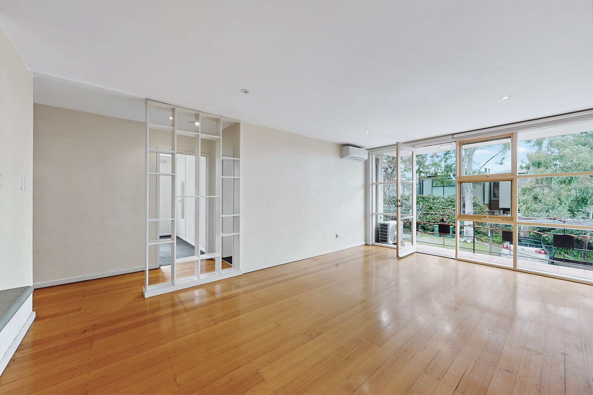 5/19 Kireep Road, Balwyn image 6
