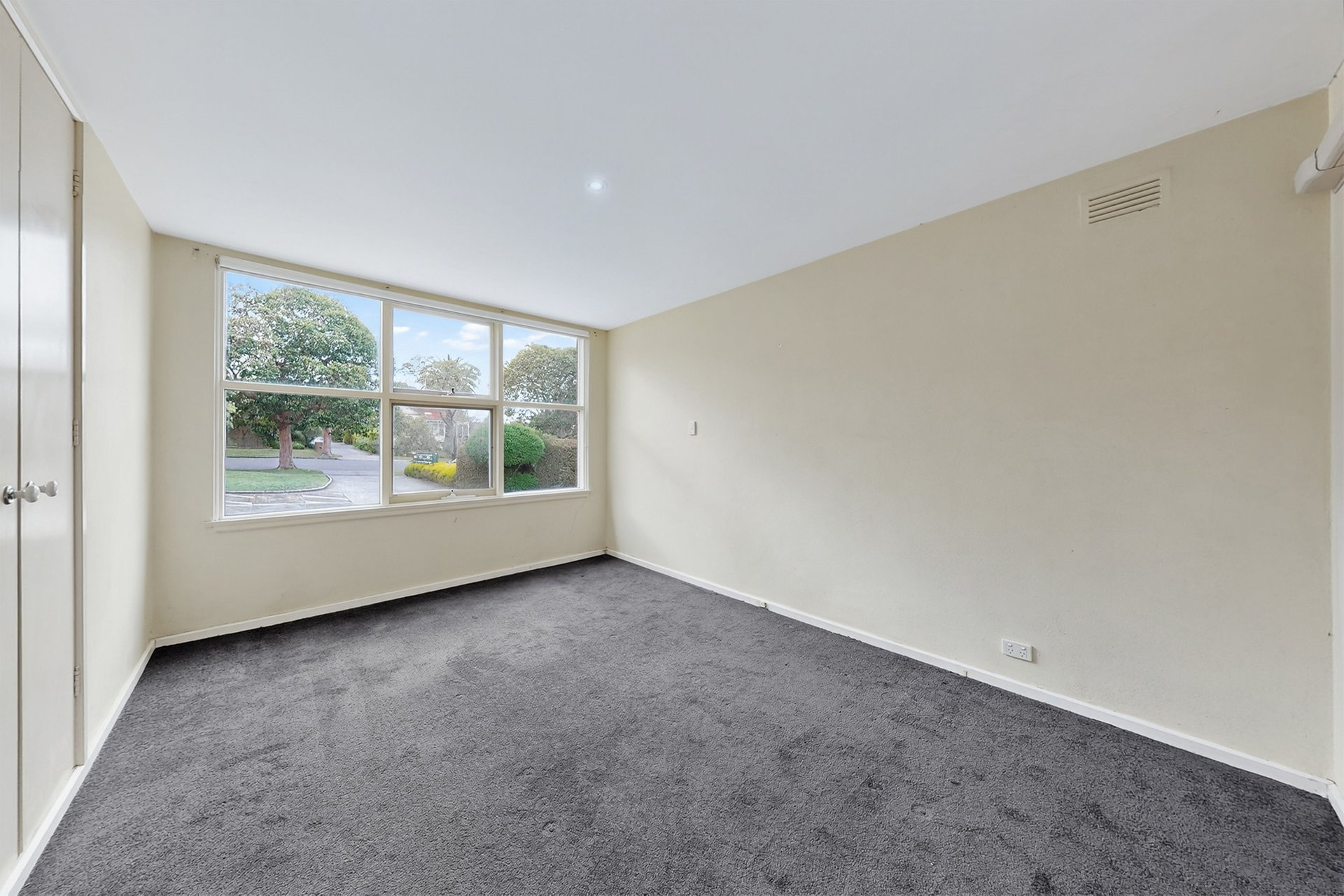 5/19 Kireep Road, Balwyn image 7