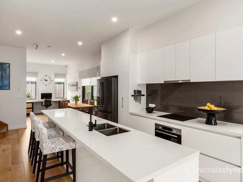 Property Gallery Thumbnail 2