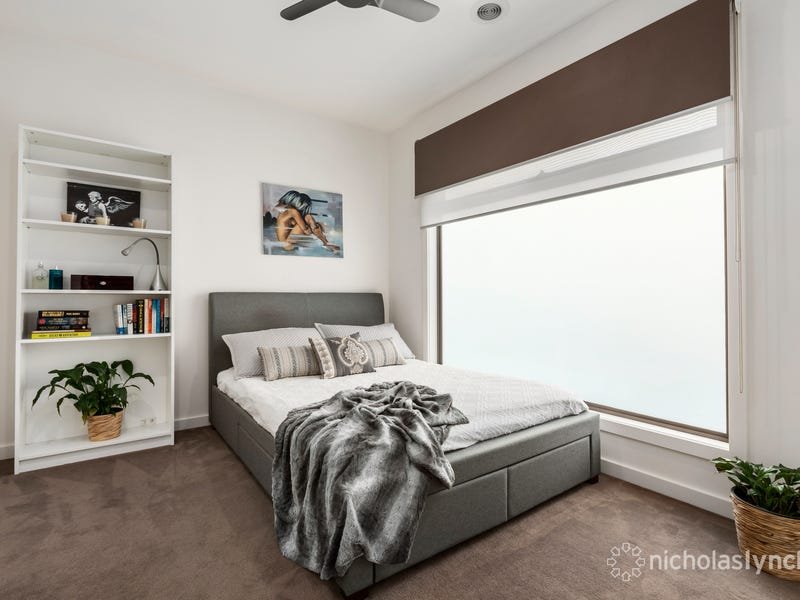 Property Gallery Thumbnail 11