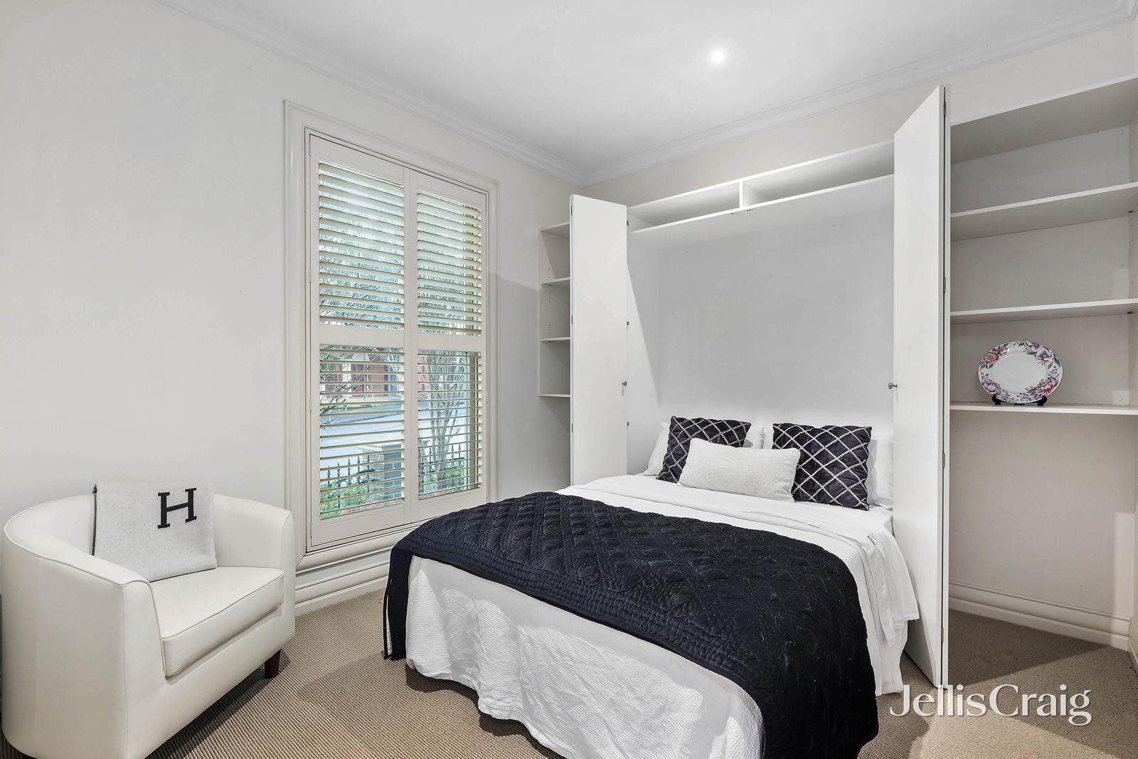 519 Whitehorse Road, Surrey Hills image 5
