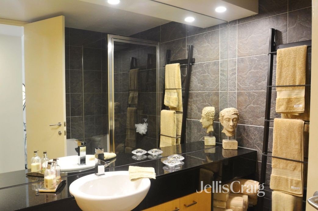 5/191-193 Lygon Street, Brunswick East image 12