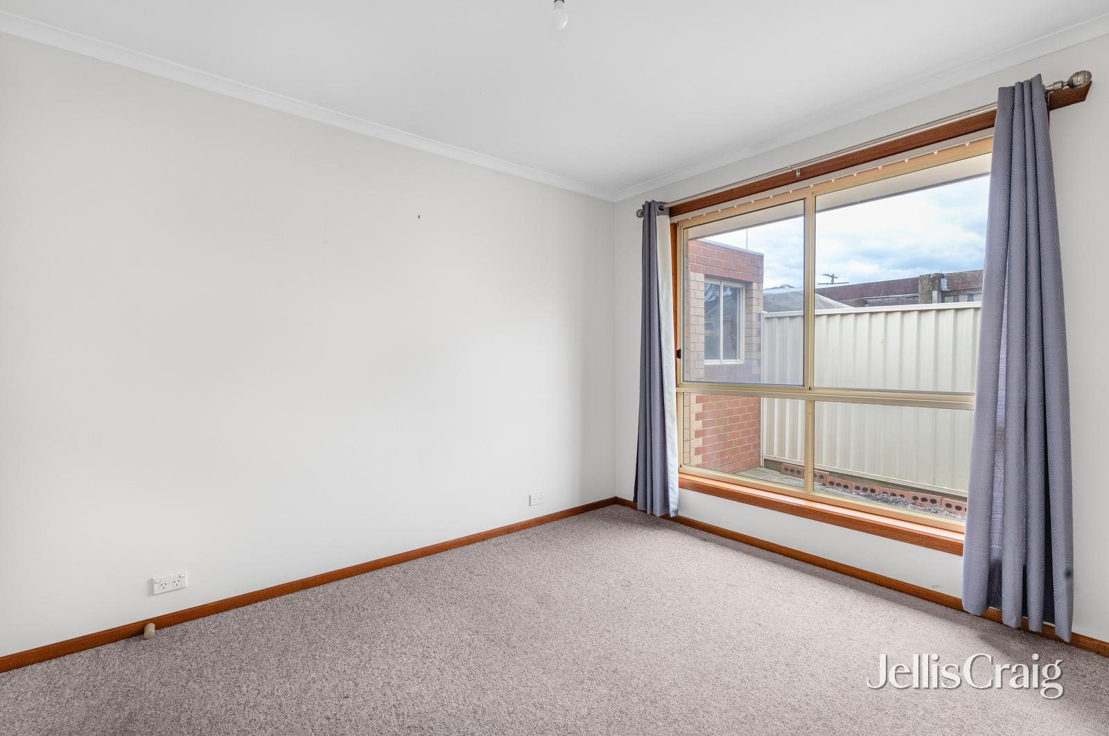 5/199 Yarrowee Street, Sebastopol image 6