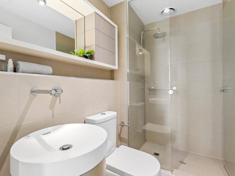 Property Gallery Thumbnail 8