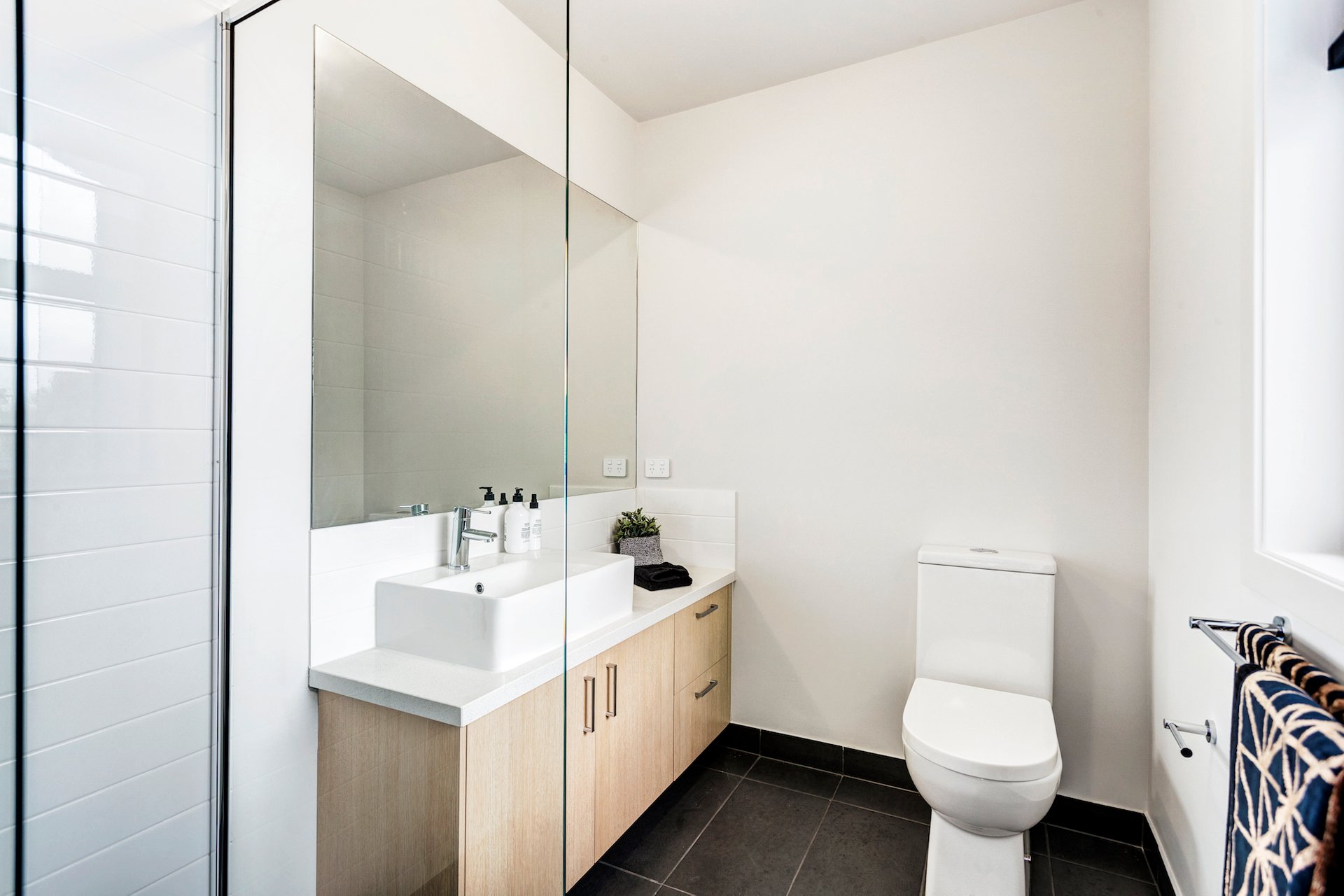 5/1A King George Parade, Dandenong image 7