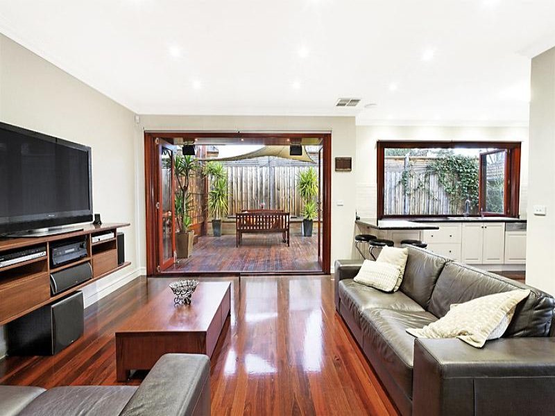 51a Strabane Avenue, Mont Albert North image 3