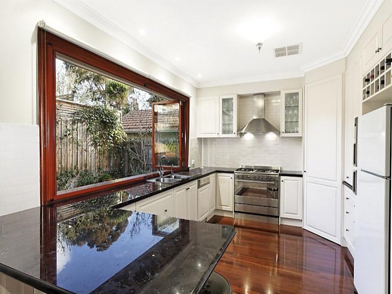 51a Strabane Avenue, Mont Albert North image 4