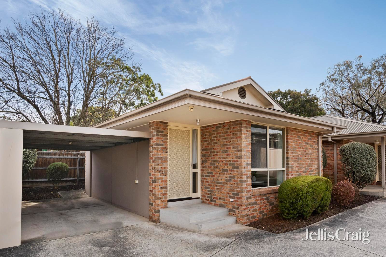 5/2-4 Lusher Road, Croydon image 1