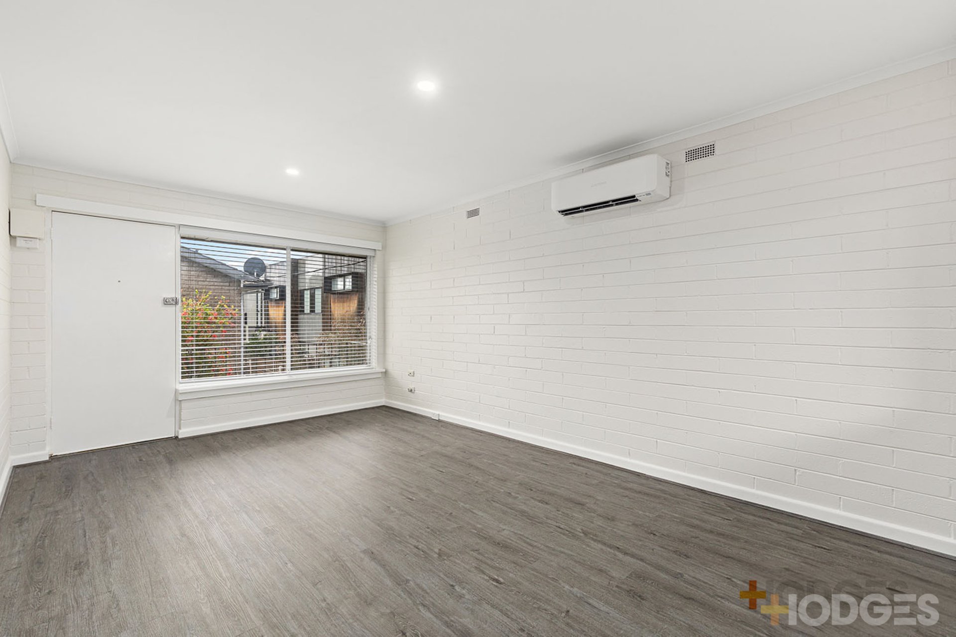 5 / 2-4 Salmon Street Mentone - Residential for sale