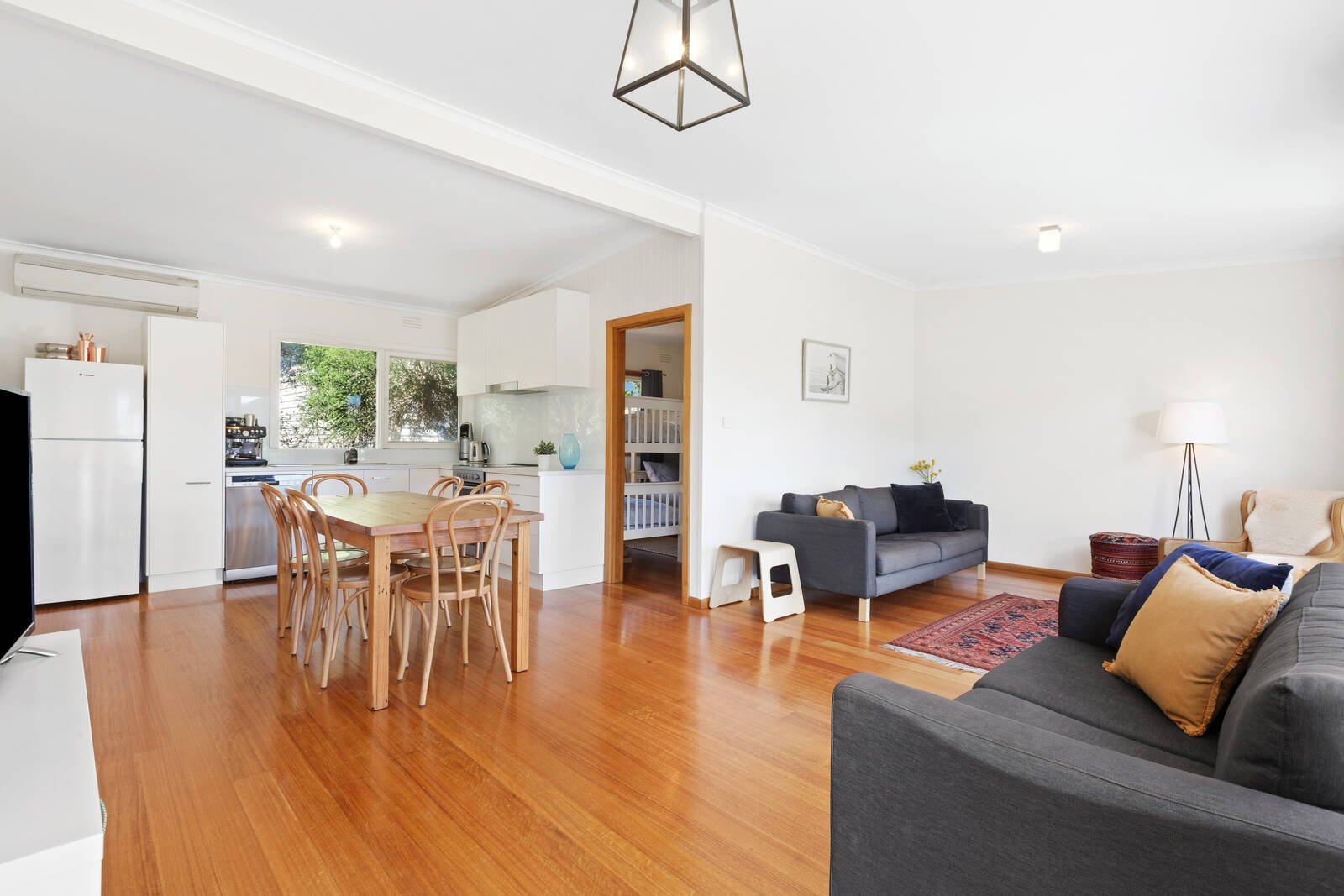 Property Gallery Thumbnail 3