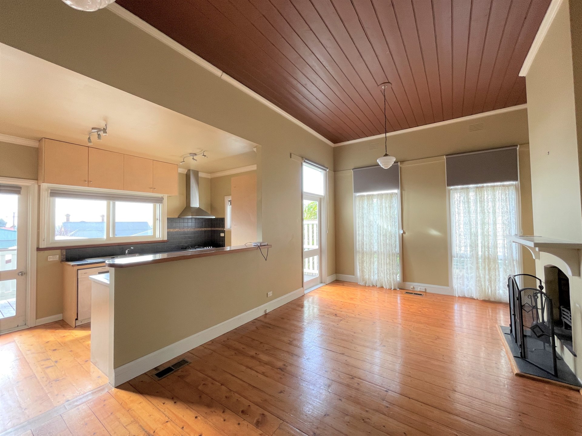 52 Aberdeen Street, Geelong West image 4