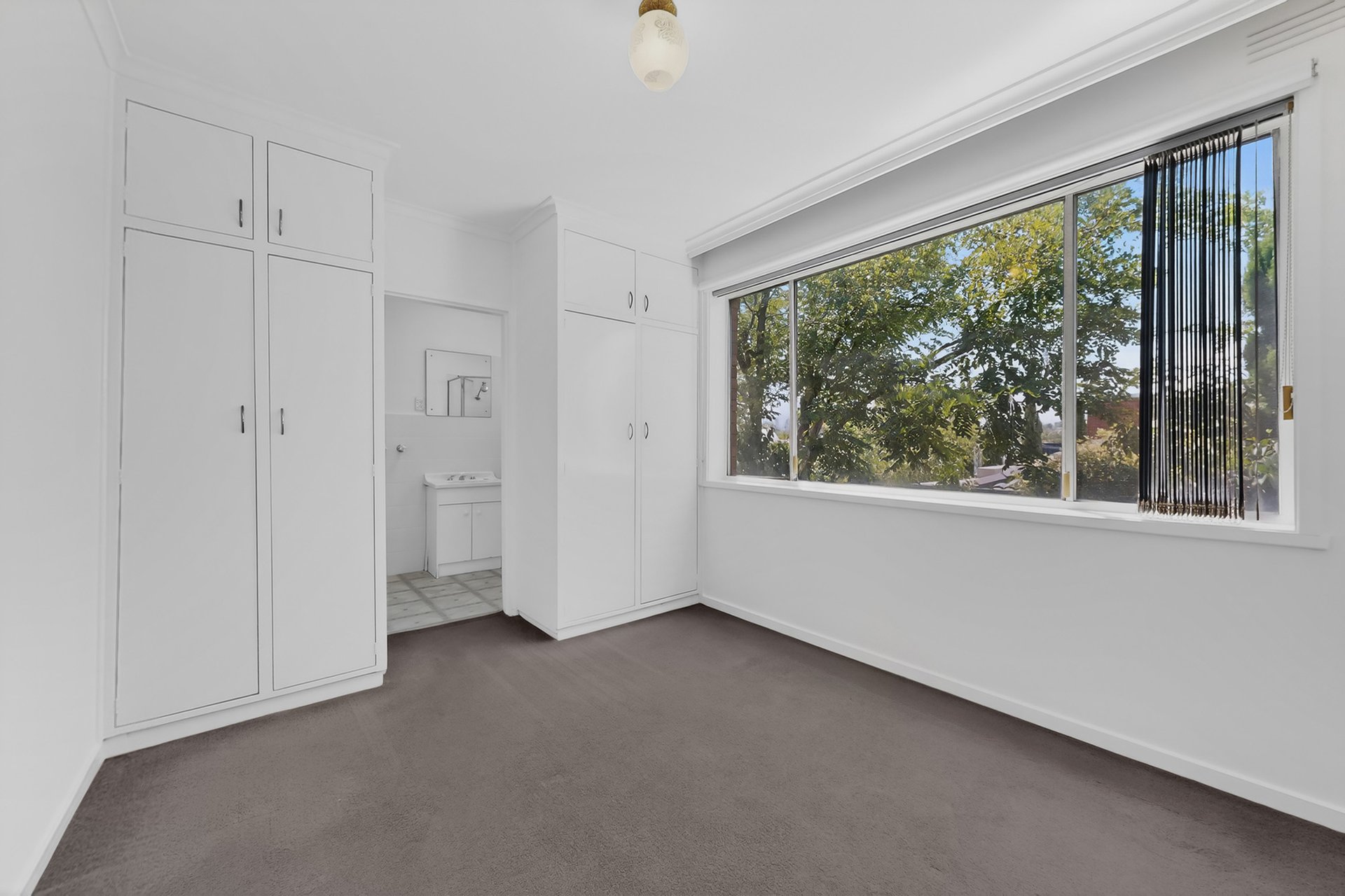 5 / 2 Affleck Street  South Yarra