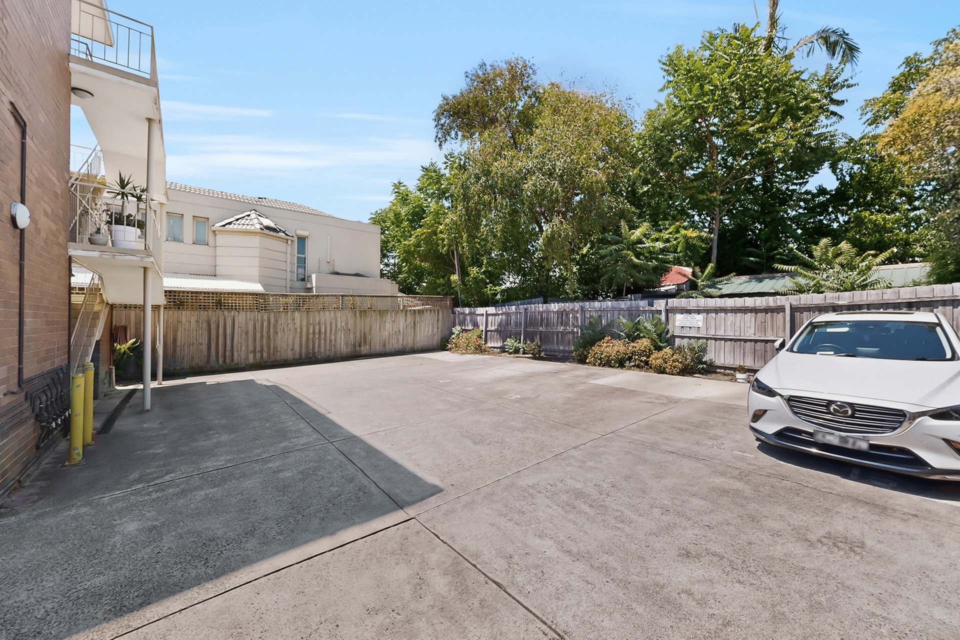 5 / 2 Affleck Street  South Yarra