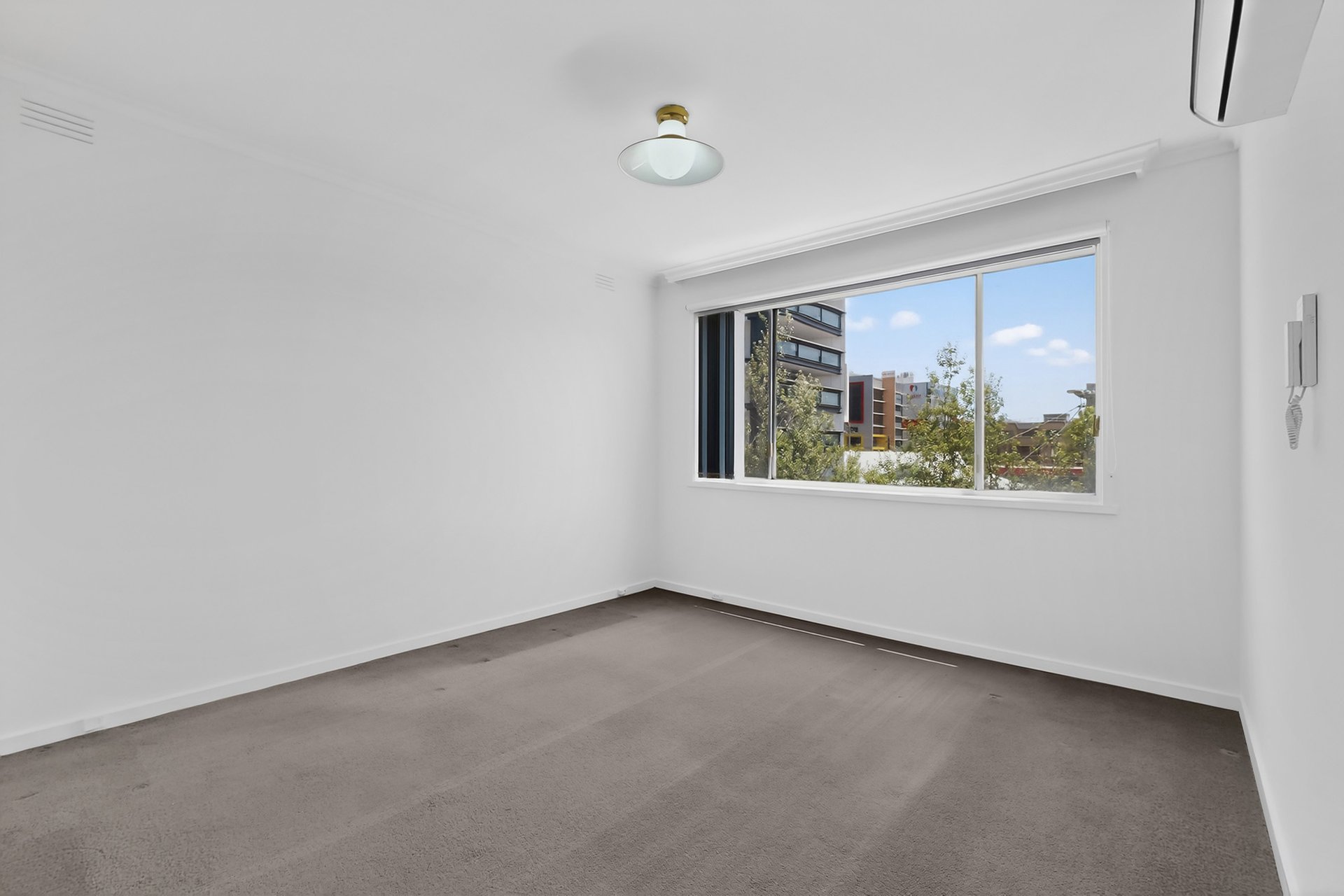 5 / 2 Affleck Street  South Yarra