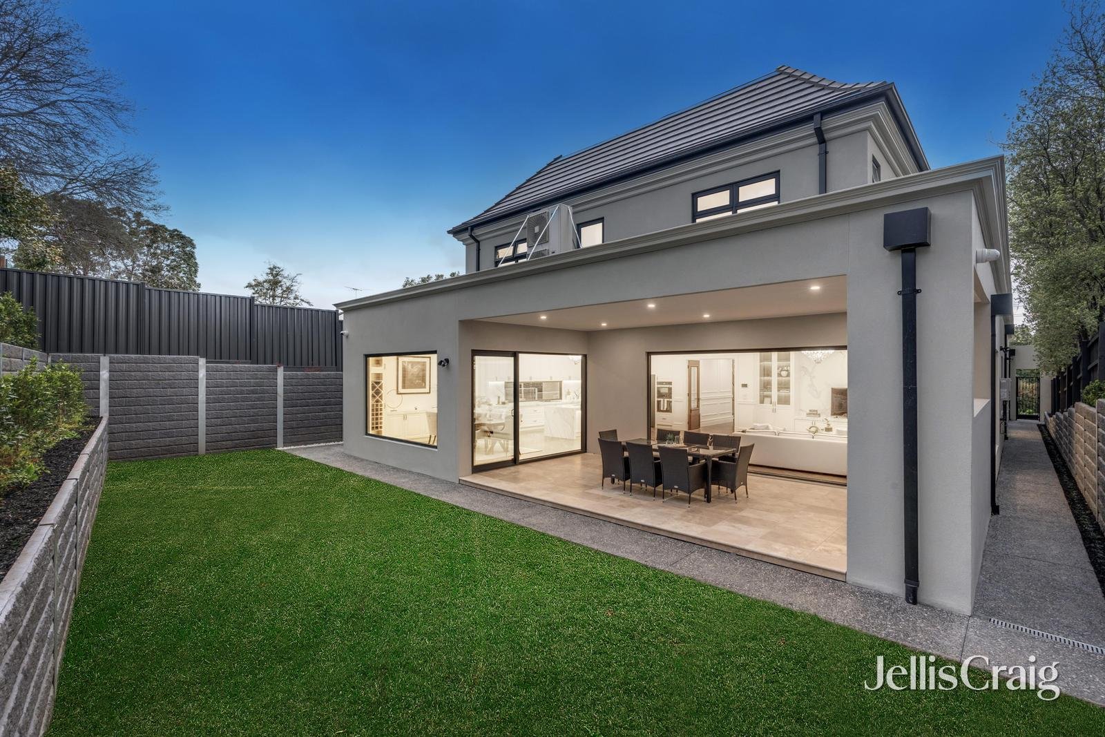 52 Alvie Road, Mount Waverley image 25