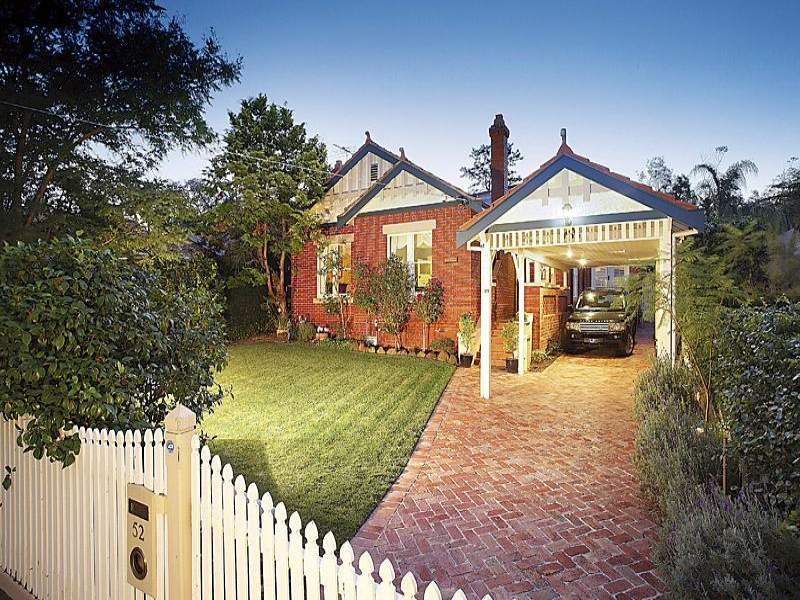 52 Athelstan Road, Camberwell, VIC, 3124 RT Edgar