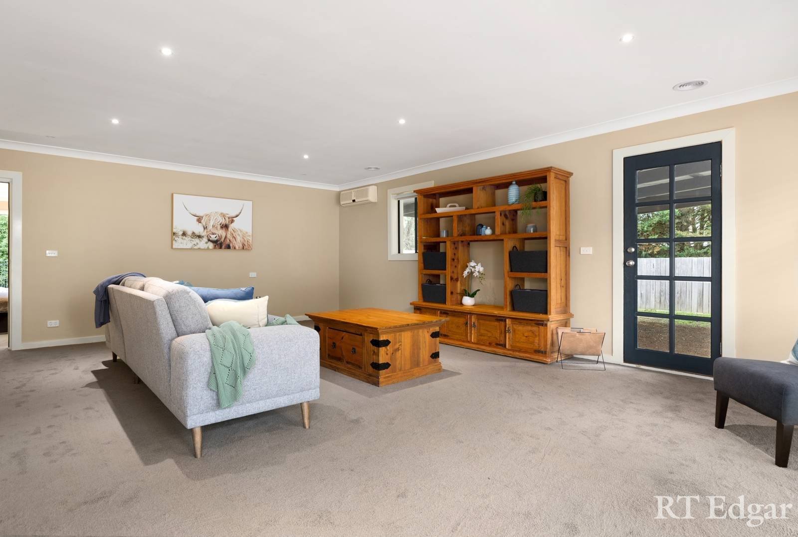 Property Gallery Thumbnail 10