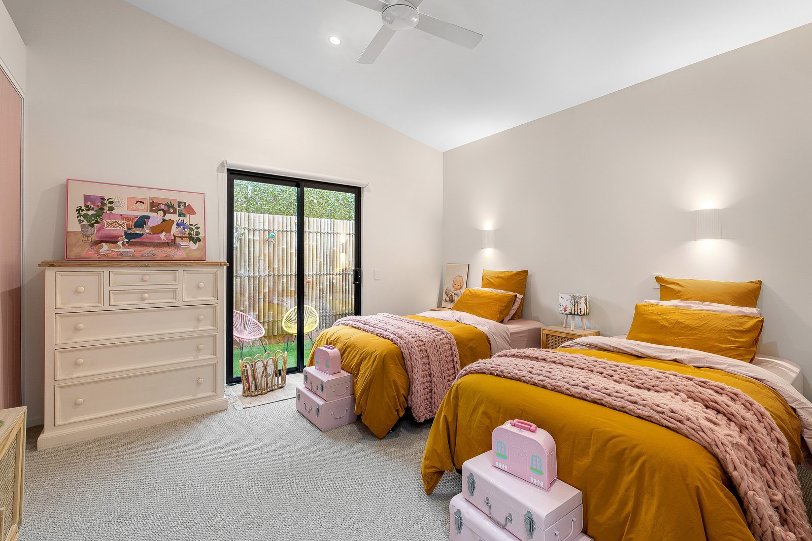 Property Gallery Thumbnail 22