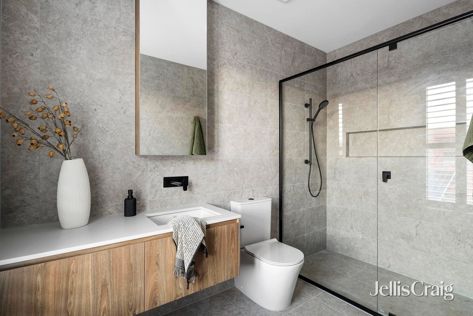 52 Brewer Road, Bentleigh image 9