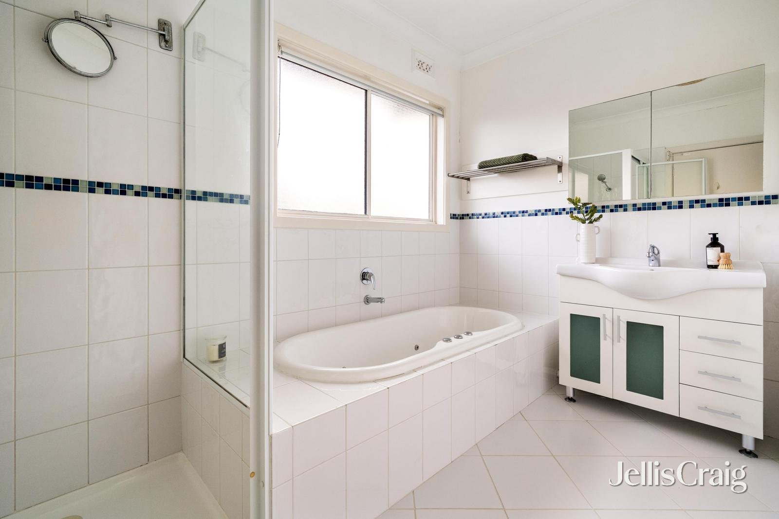 52 Buena Vista Drive, Montmorency image 12