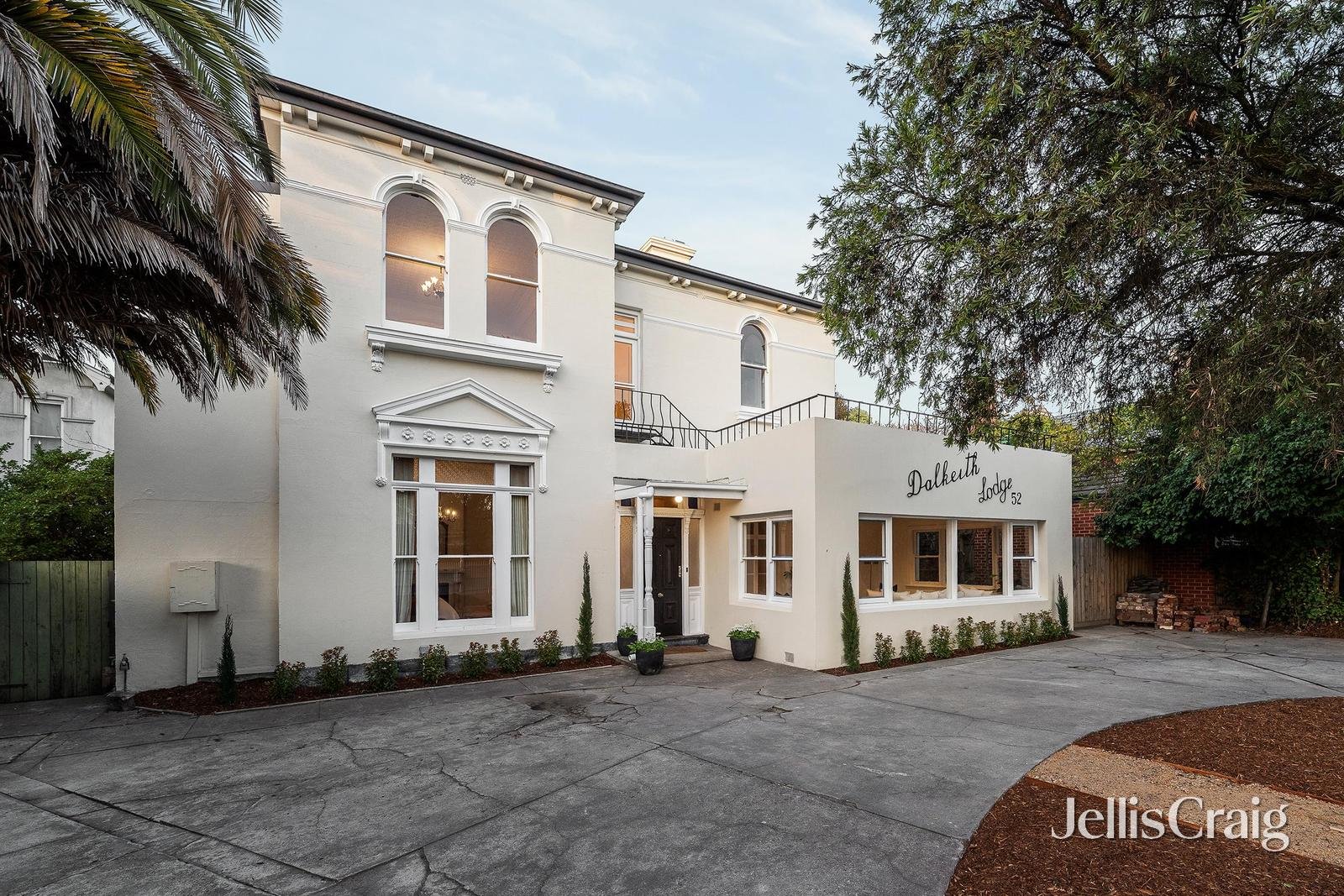 52 Canterbury Road, Camberwell image 2