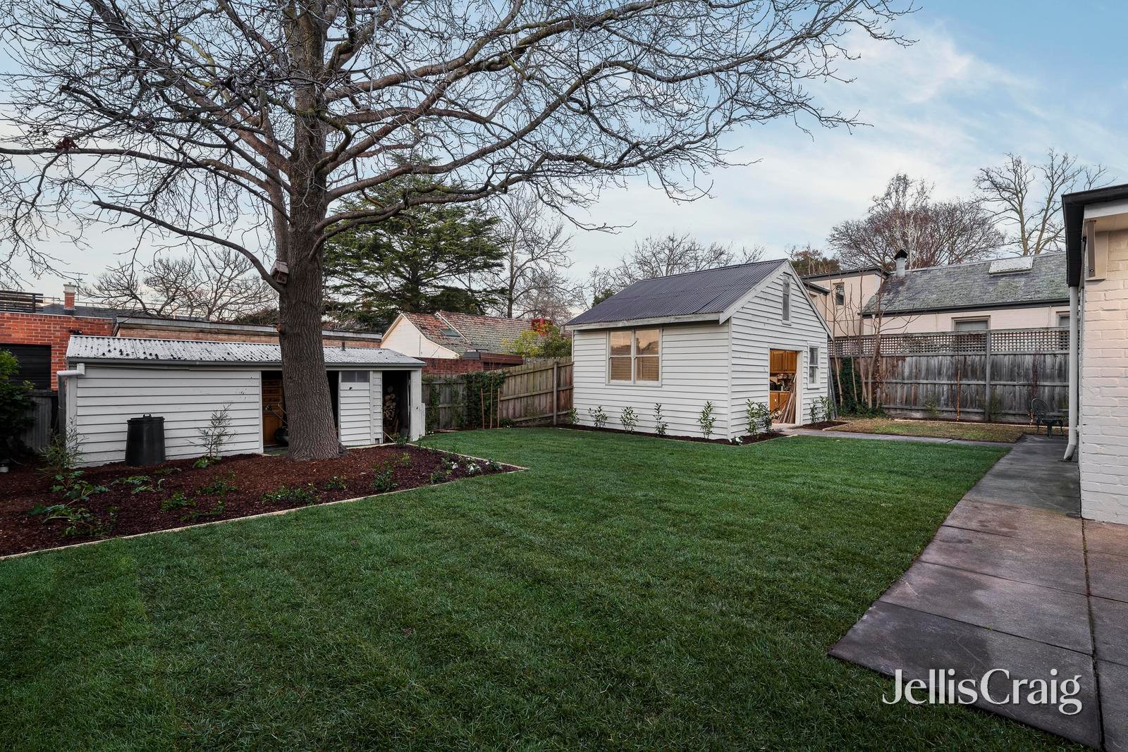 52 Canterbury Road, Camberwell image 9