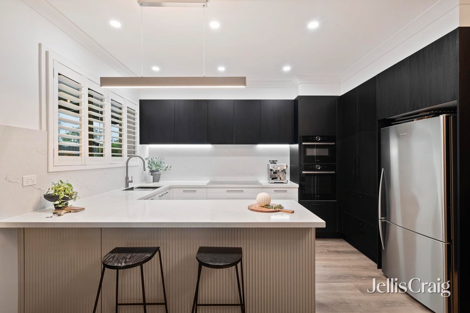 52 Chippewa Avenue, Donvale image 3