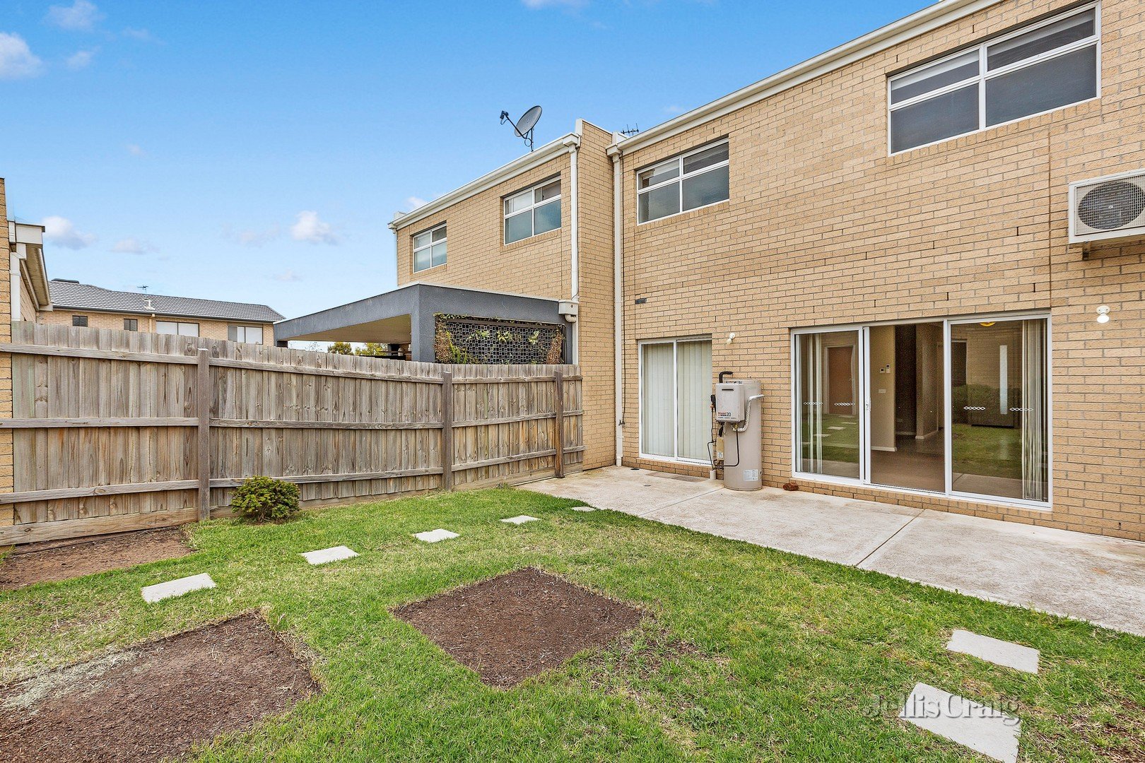 52 Featherbrook Drive, Point Cook image 12