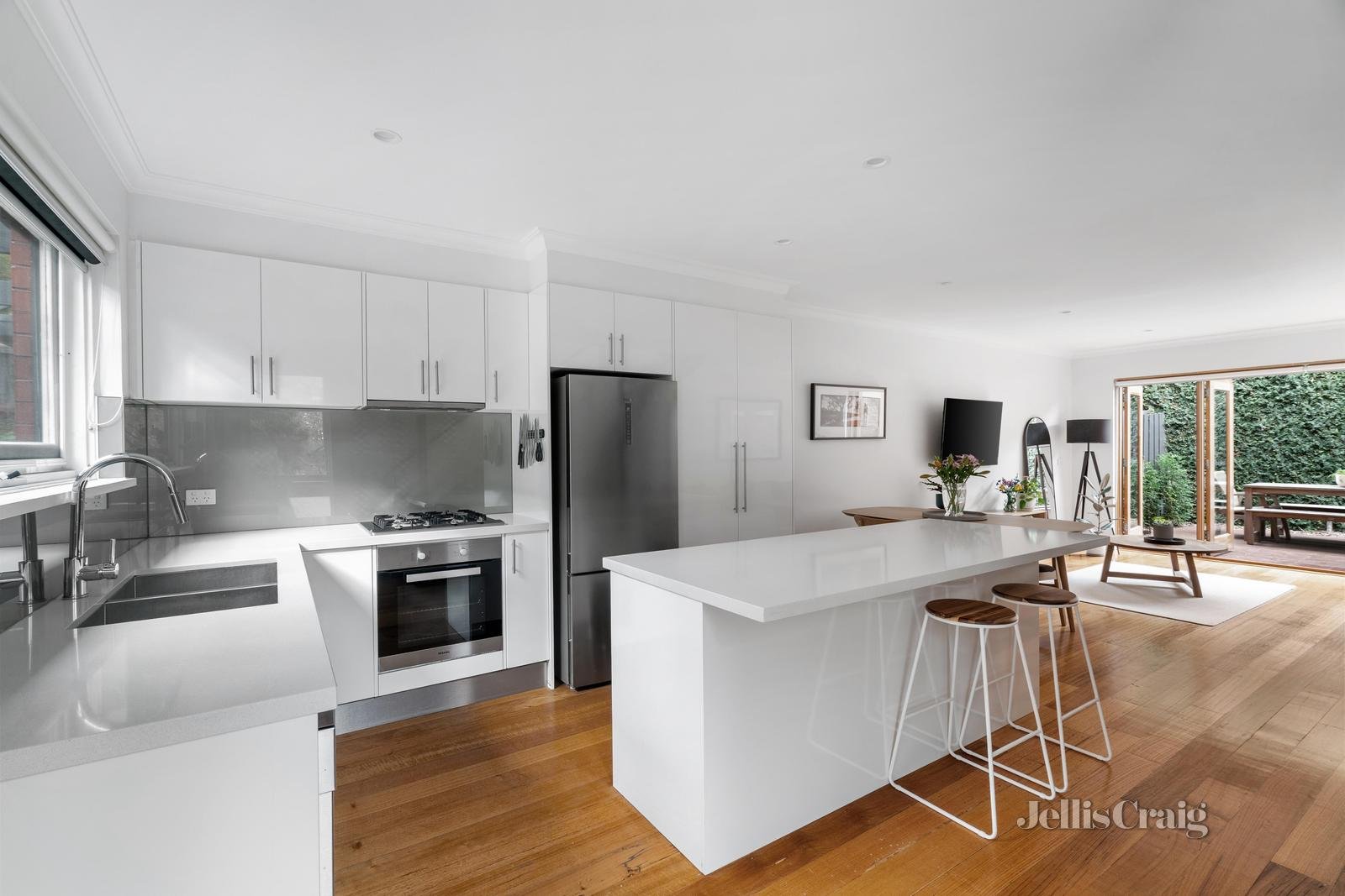 5/2 Fenwick Street, Kew image 2