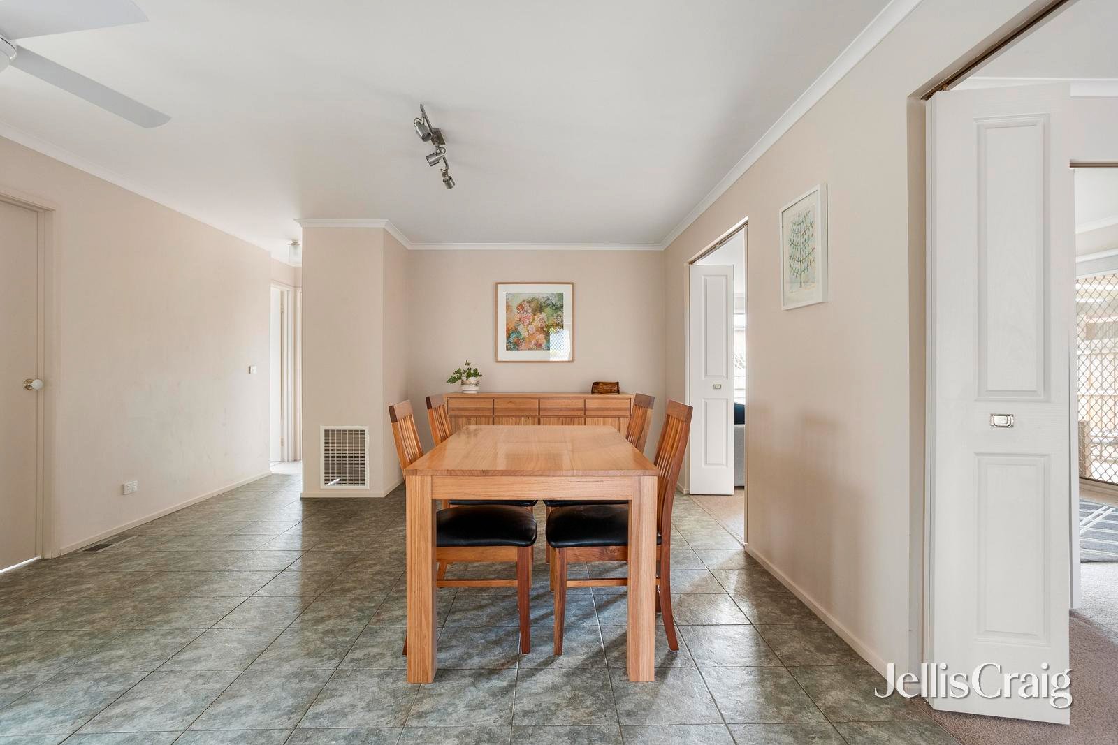 52 Frensham Road, Watsonia image 5