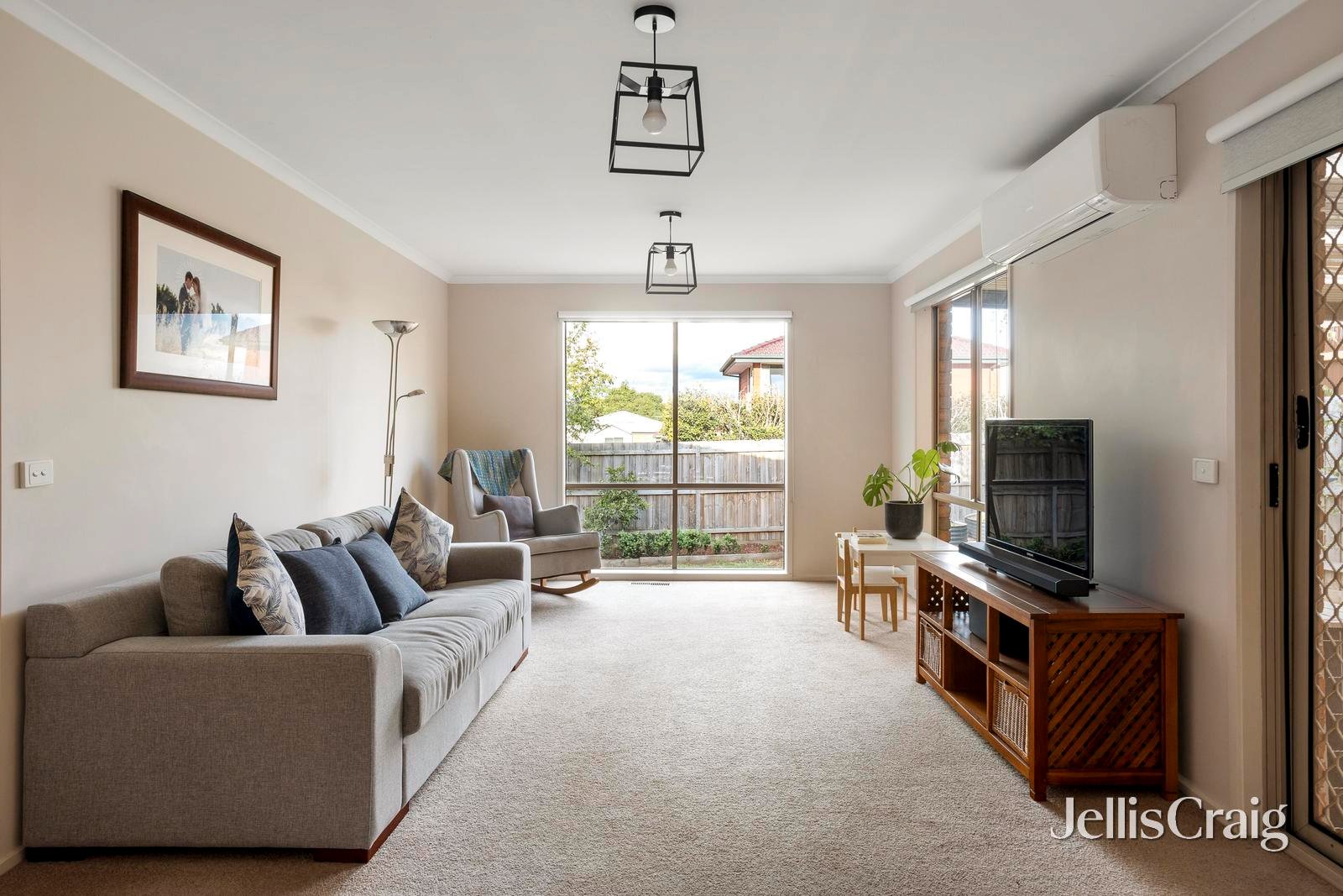 52 Frensham Road, Watsonia image 6