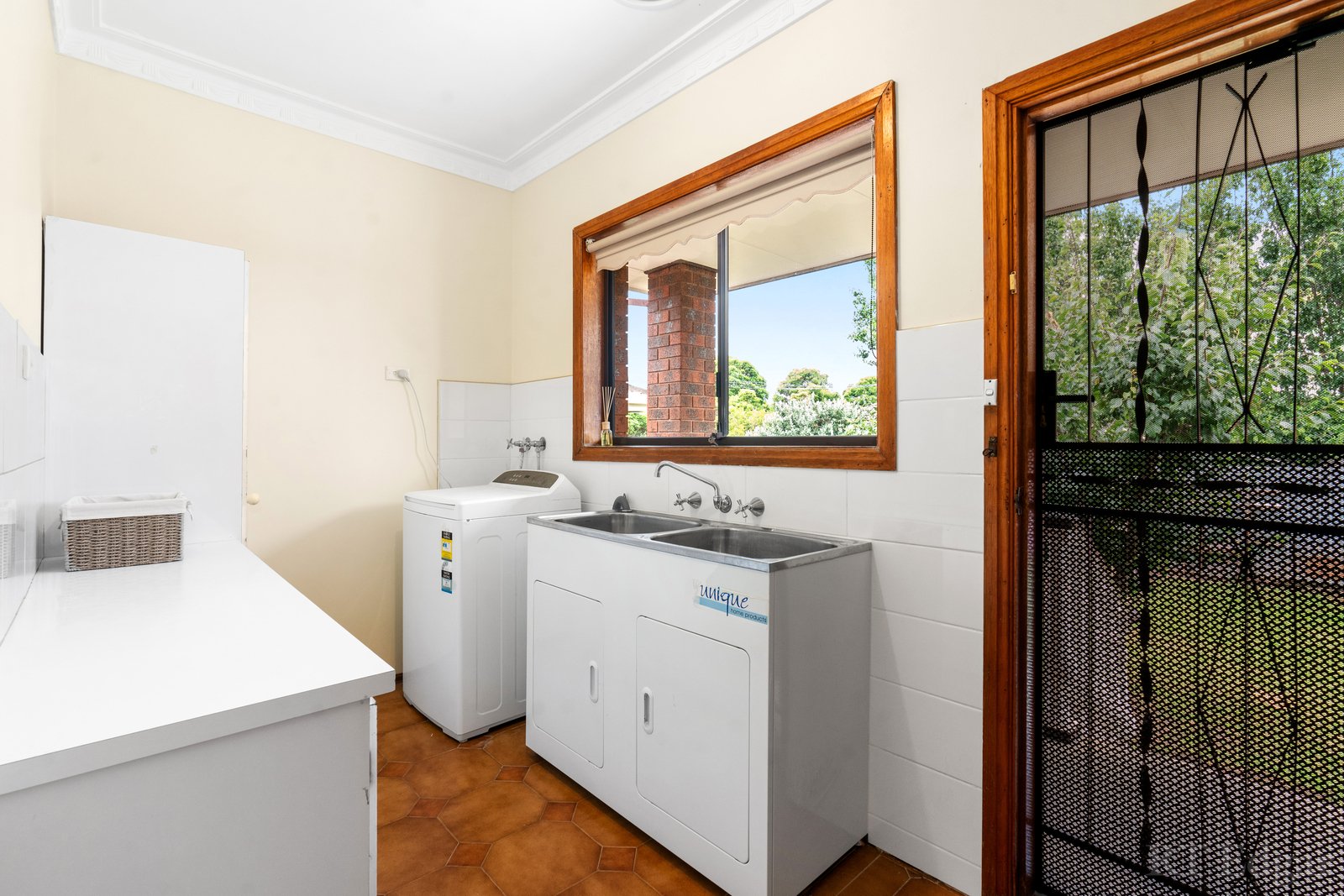 Property Gallery Thumbnail 10