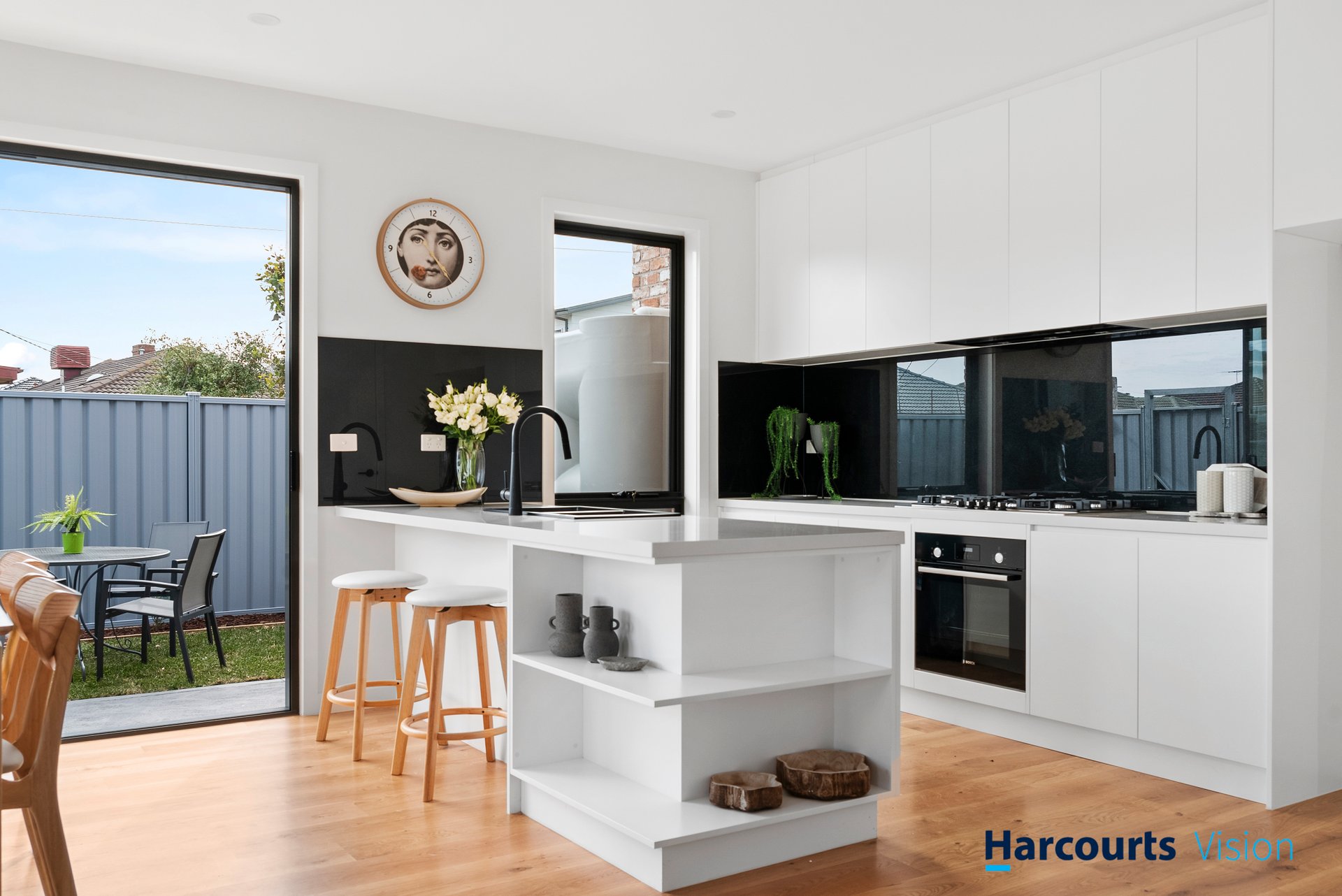 52 Heather Avenue, Keilor East image 5