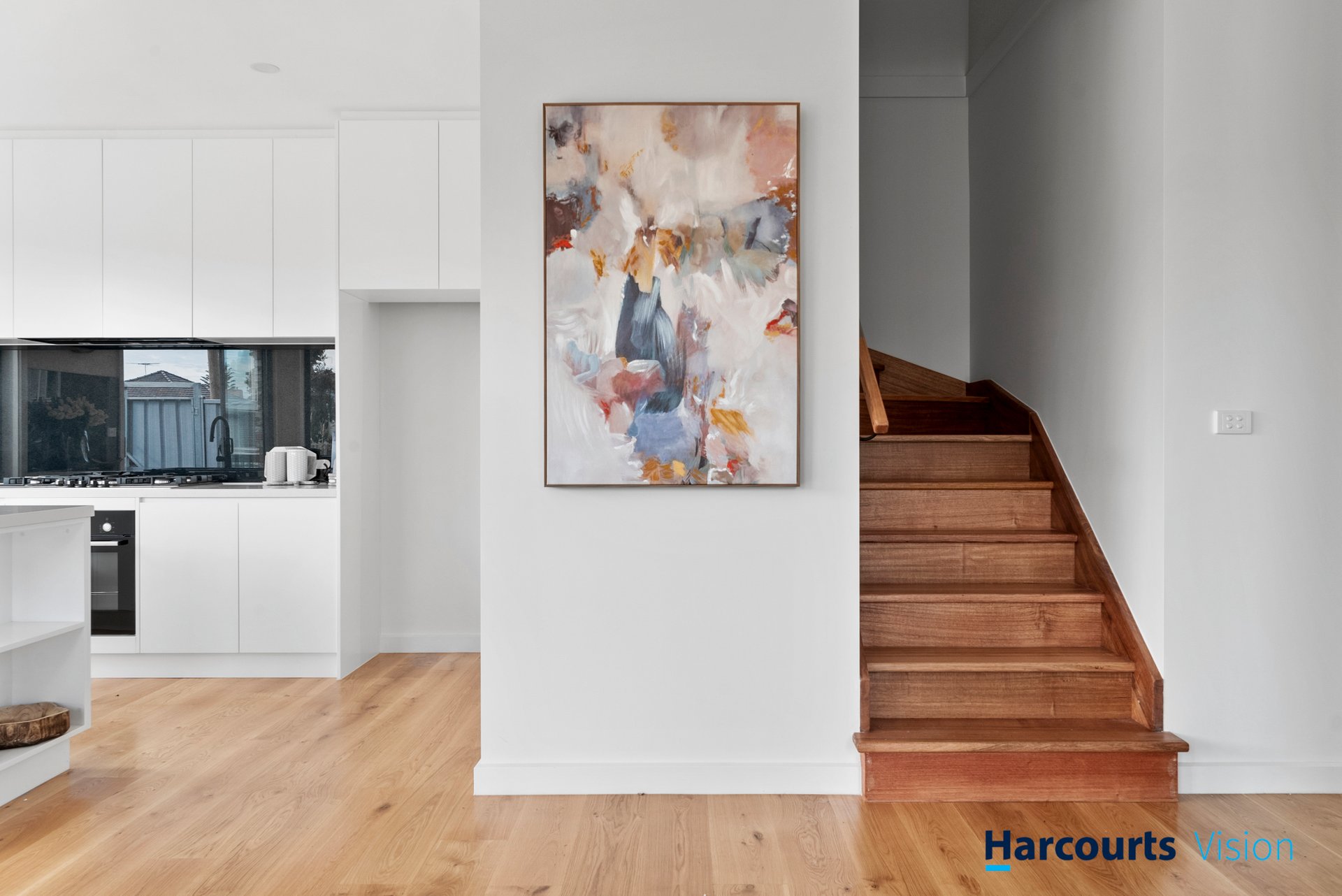 52 Heather Avenue, Keilor East image 8
