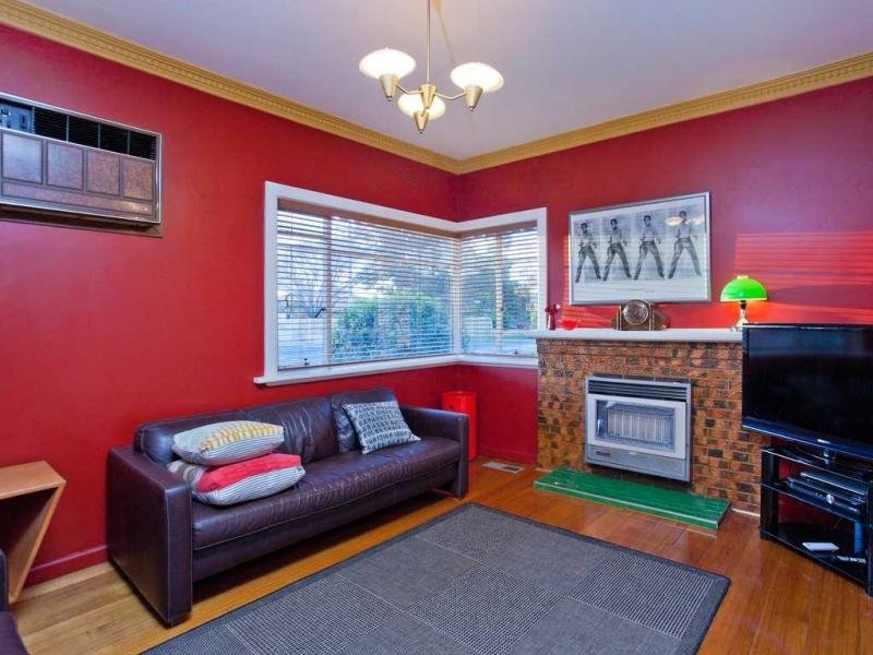 52 Henley Street, Pascoe Vale South image 7