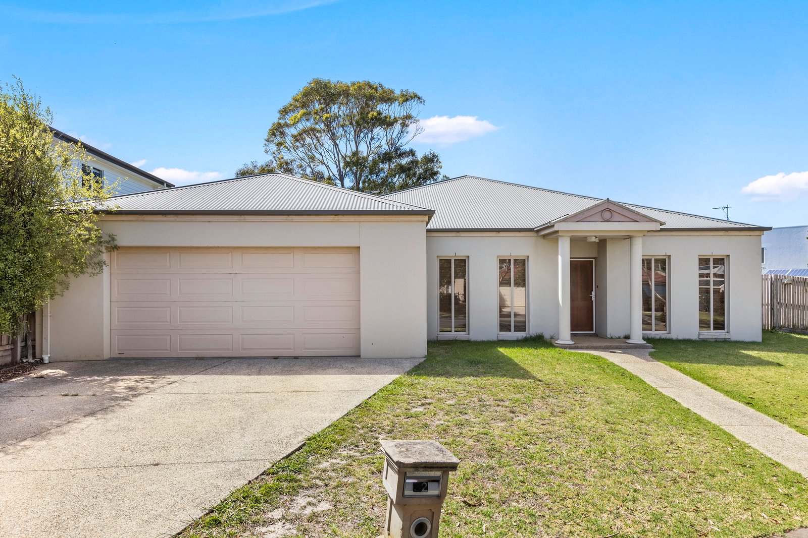 Property Gallery - Main Image