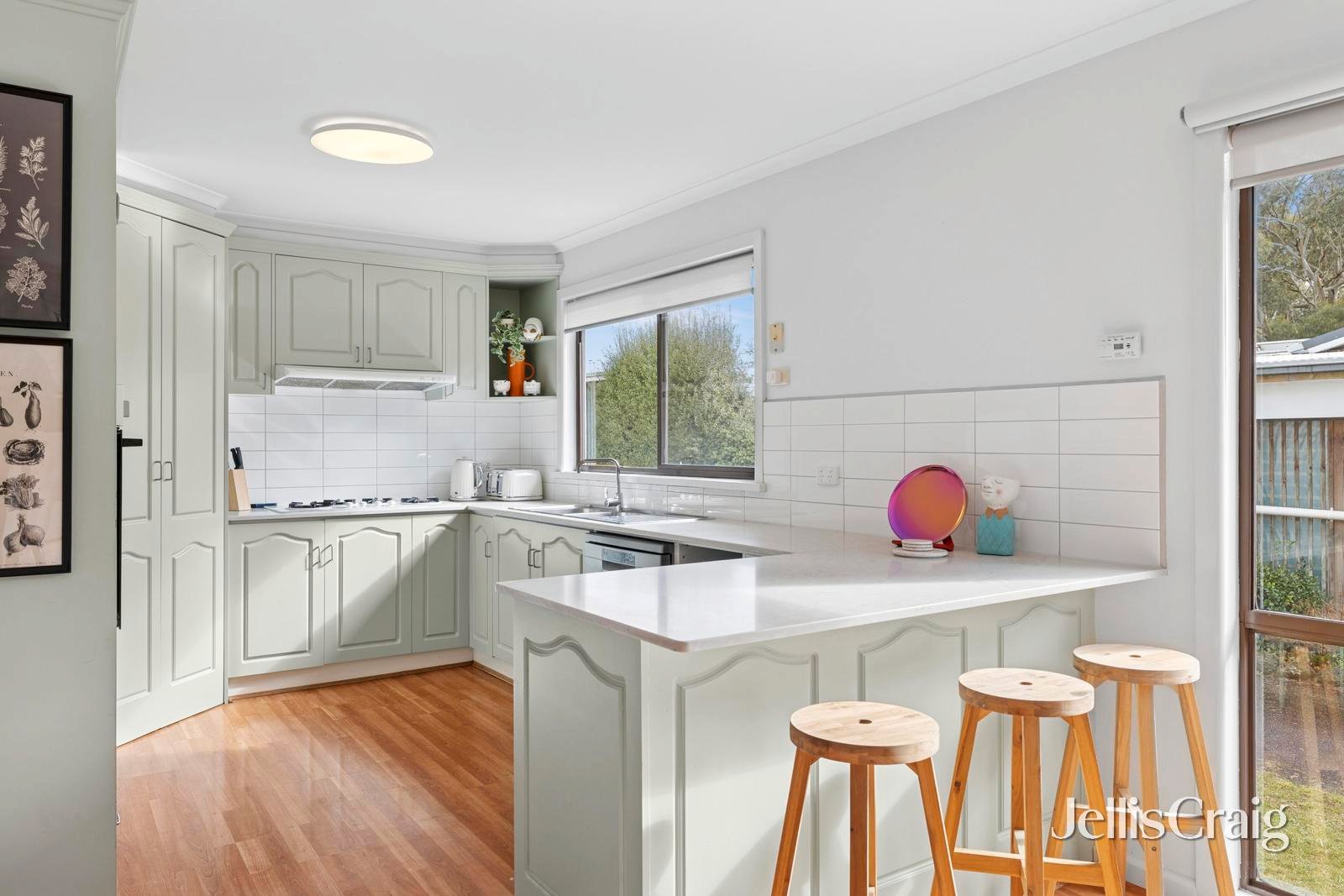 52 Leggatt Street, Daylesford image 7