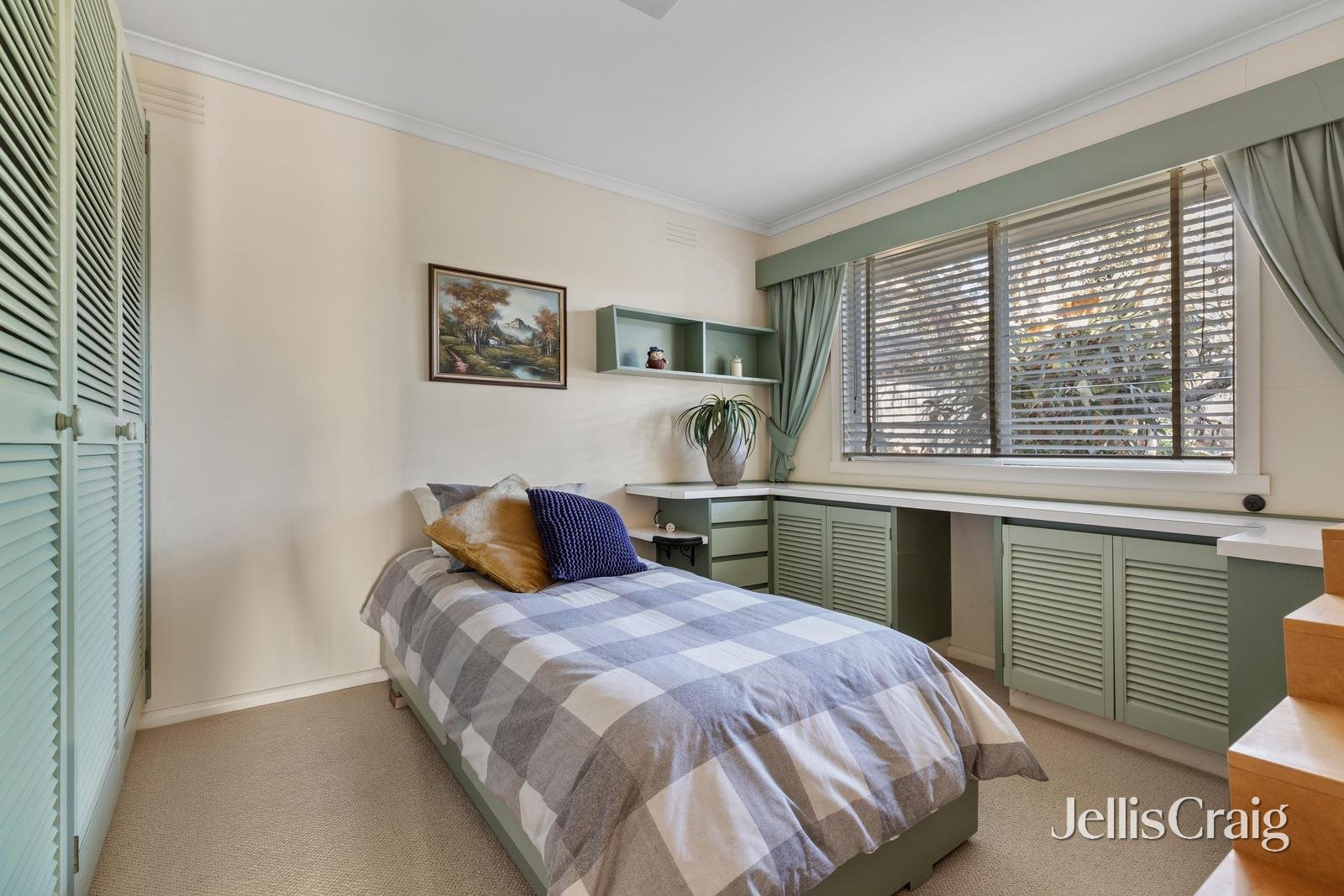 52 Luck Street, Eltham image 6