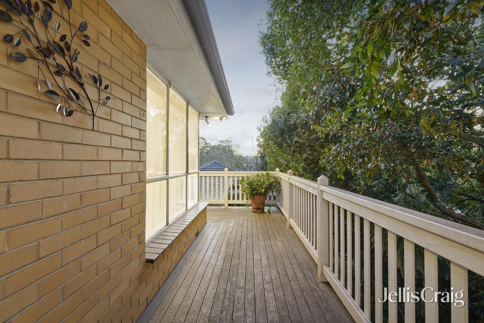 52 Luck Street, Eltham image 9