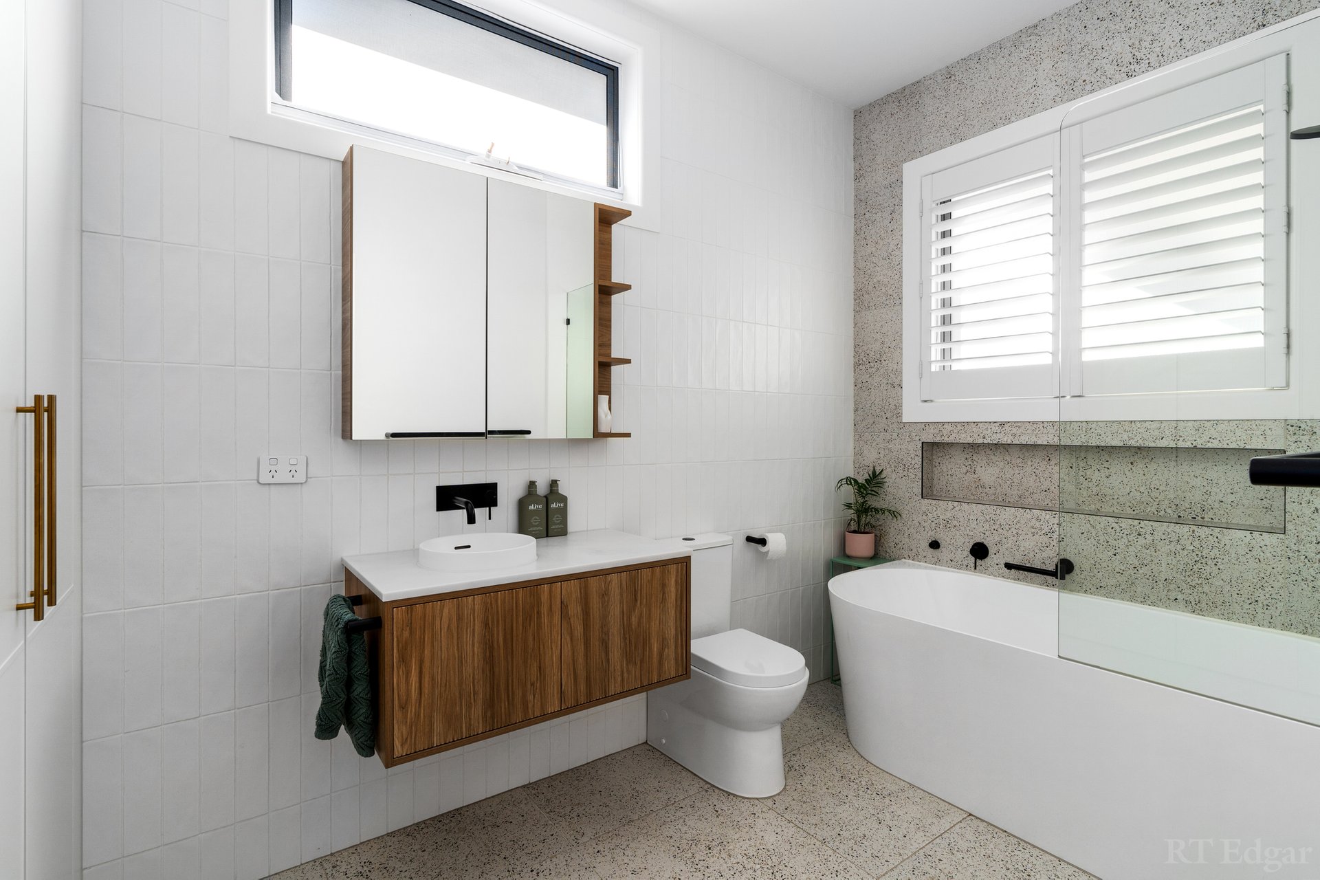 Property Gallery Thumbnail 14
