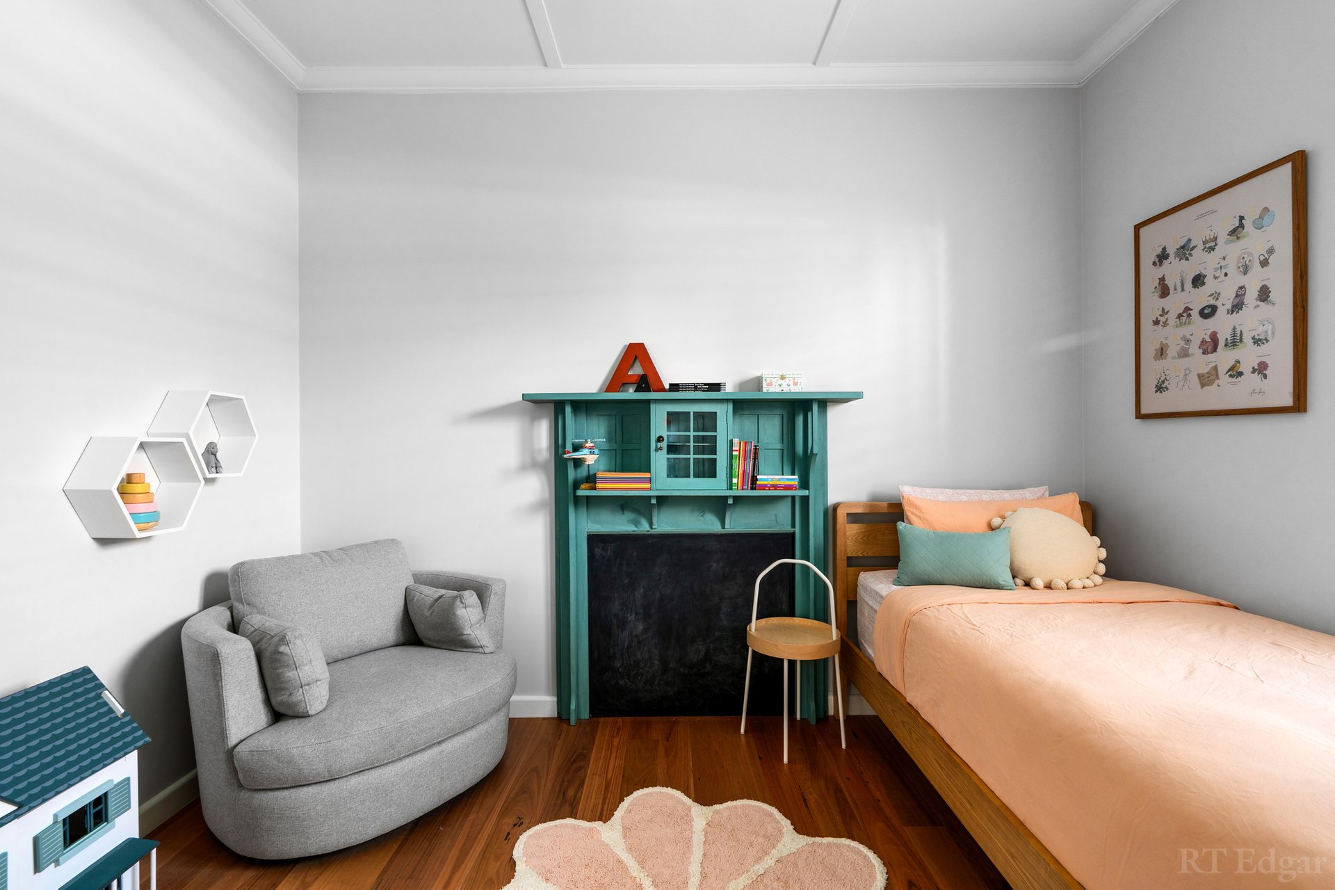 Property Gallery Thumbnail 15