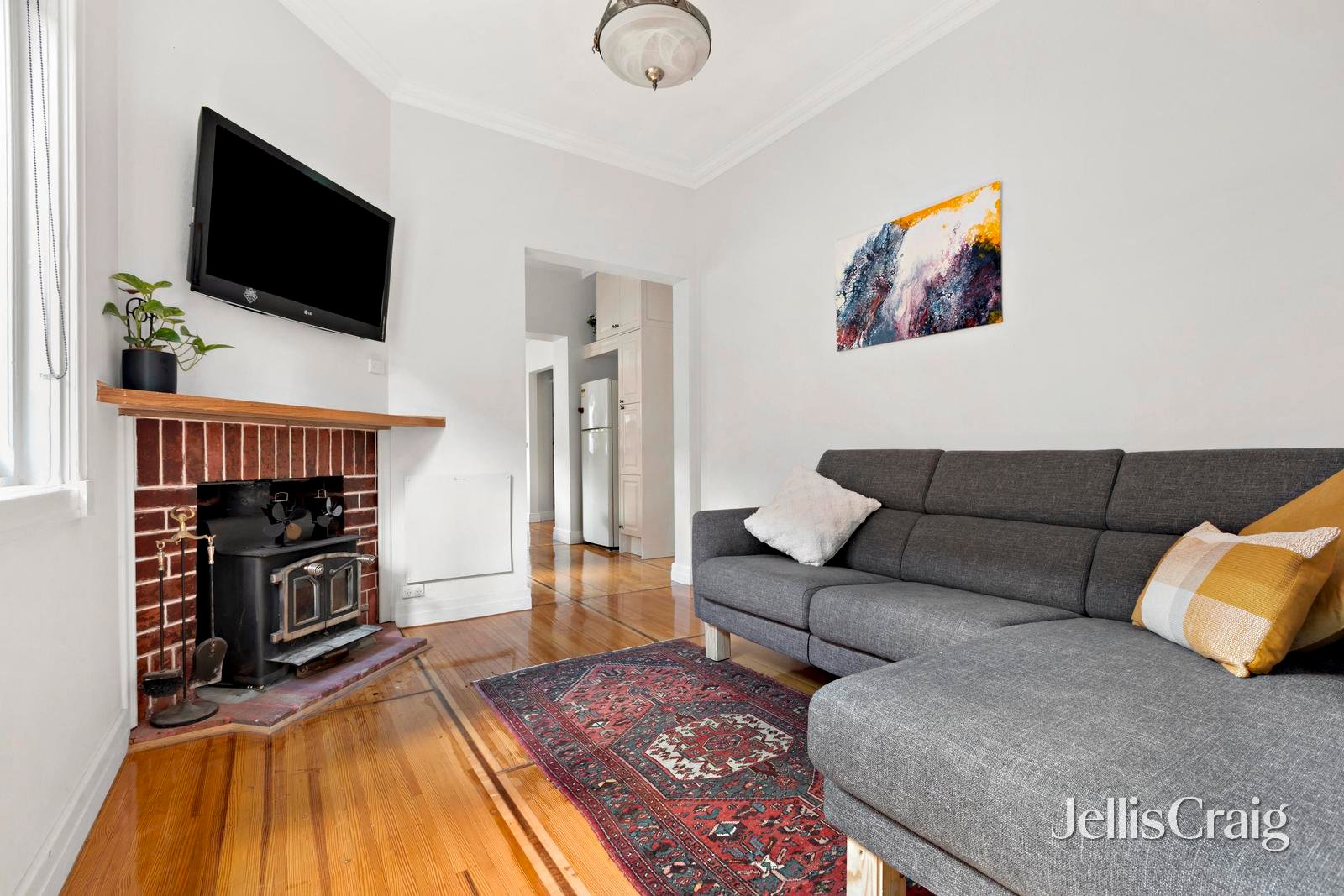 52 Madura Street, Travancore image 2