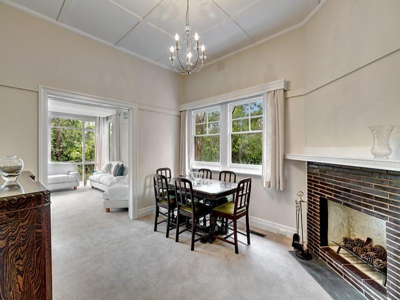 52 Main Street, Blackburn image 3