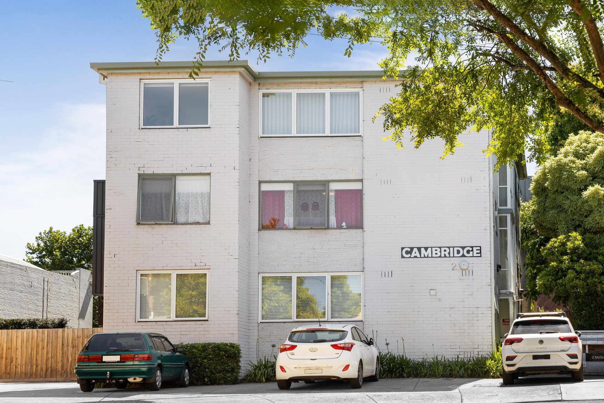 5/2 McGrath Court, Richmond image 1
