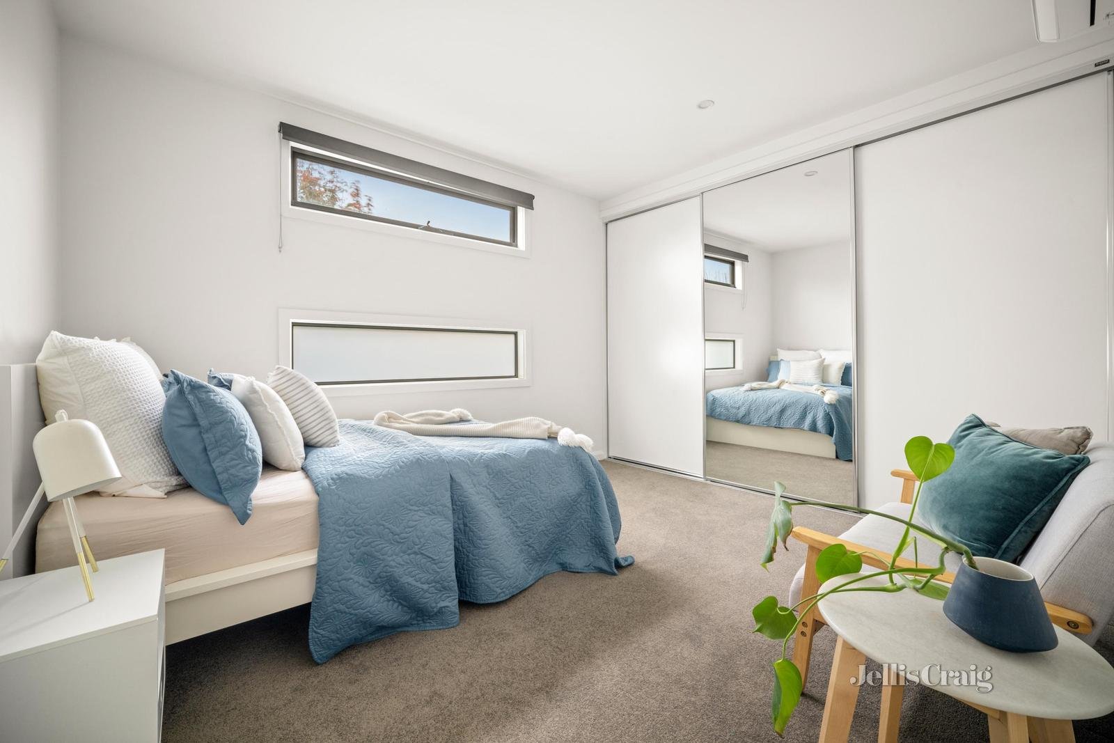 52 McSwain Street, Parkdale image 10