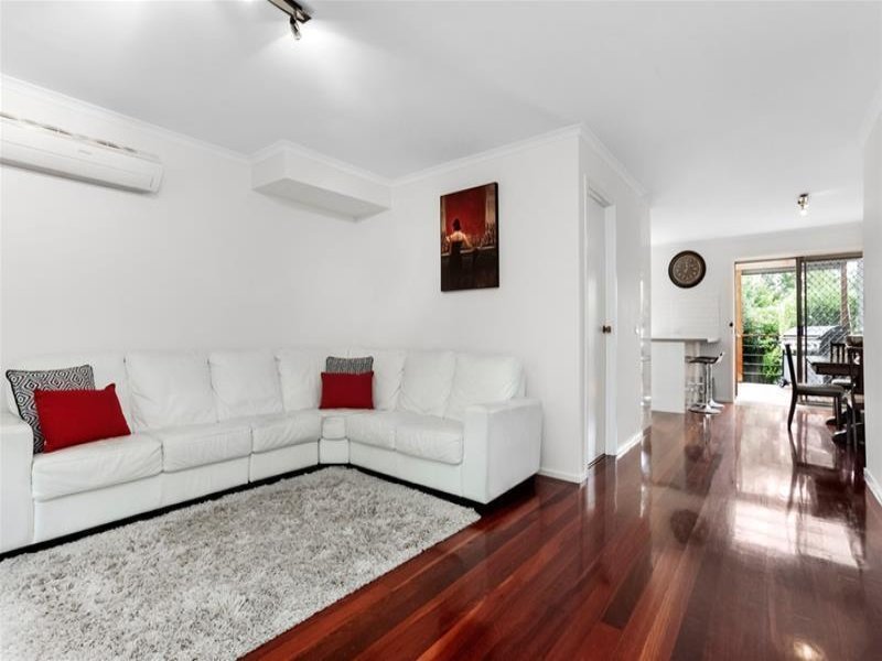 52 Meldan Street, Burwood image 2